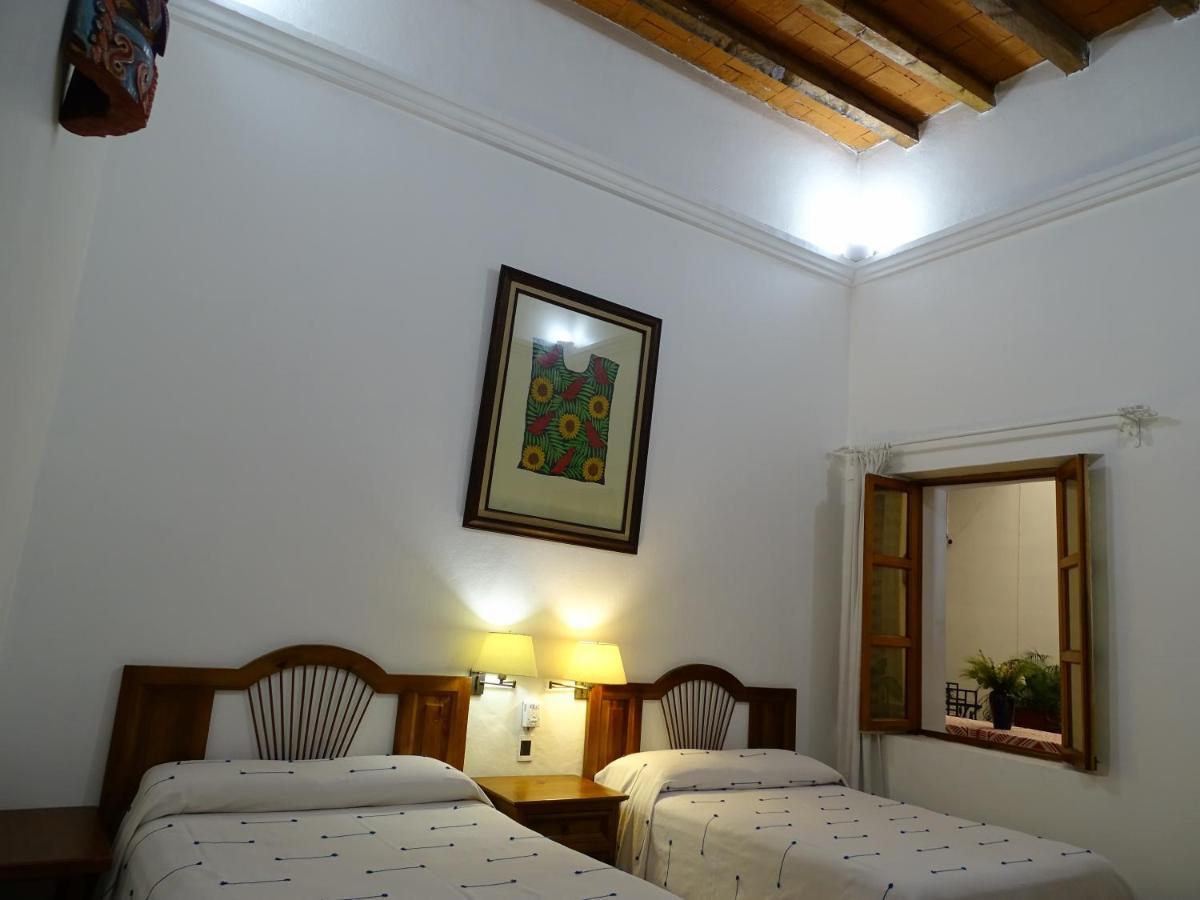 Hotel Aitana Oaxaca Екстер'єр фото