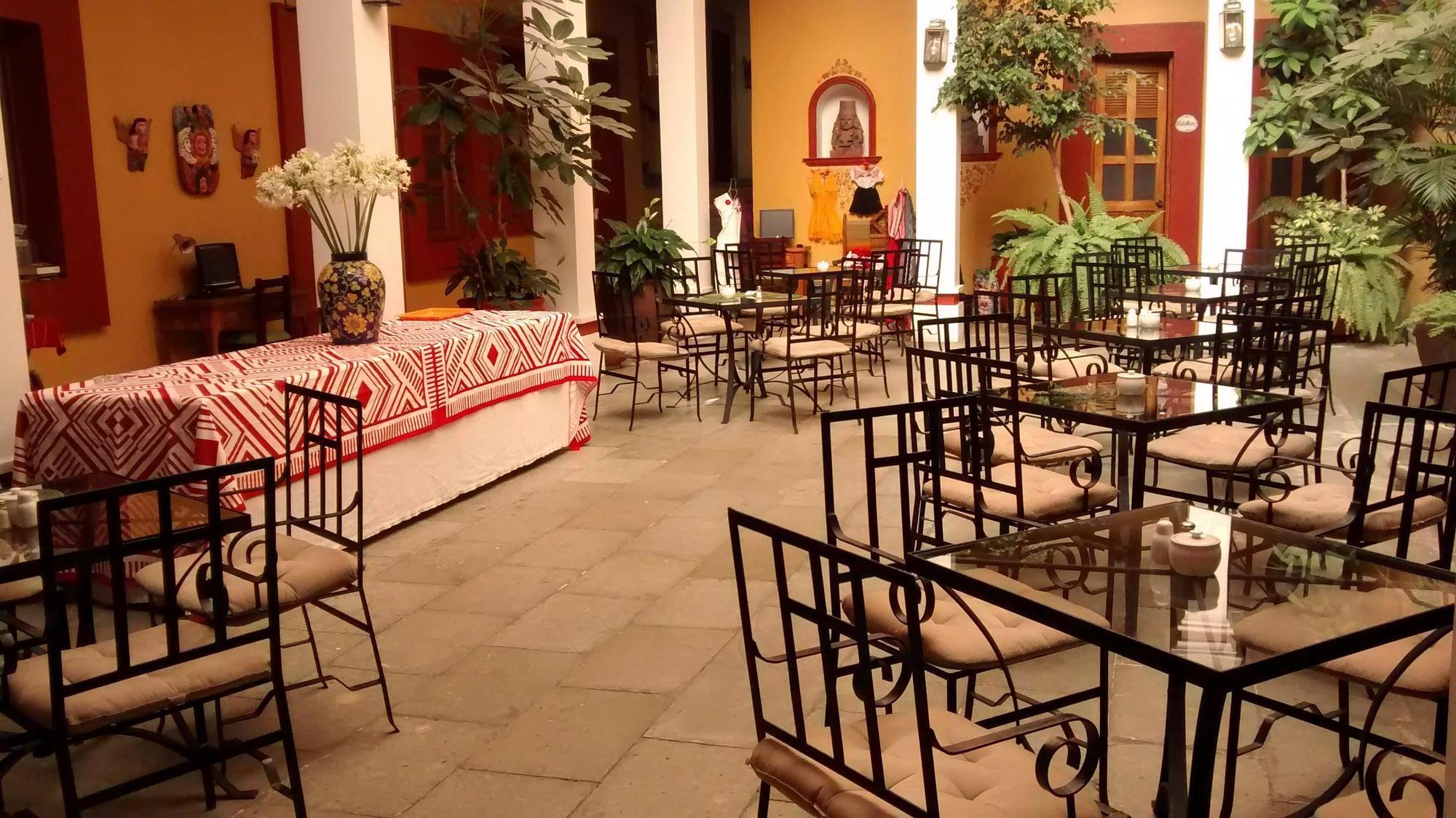 Hotel Aitana Oaxaca Екстер'єр фото