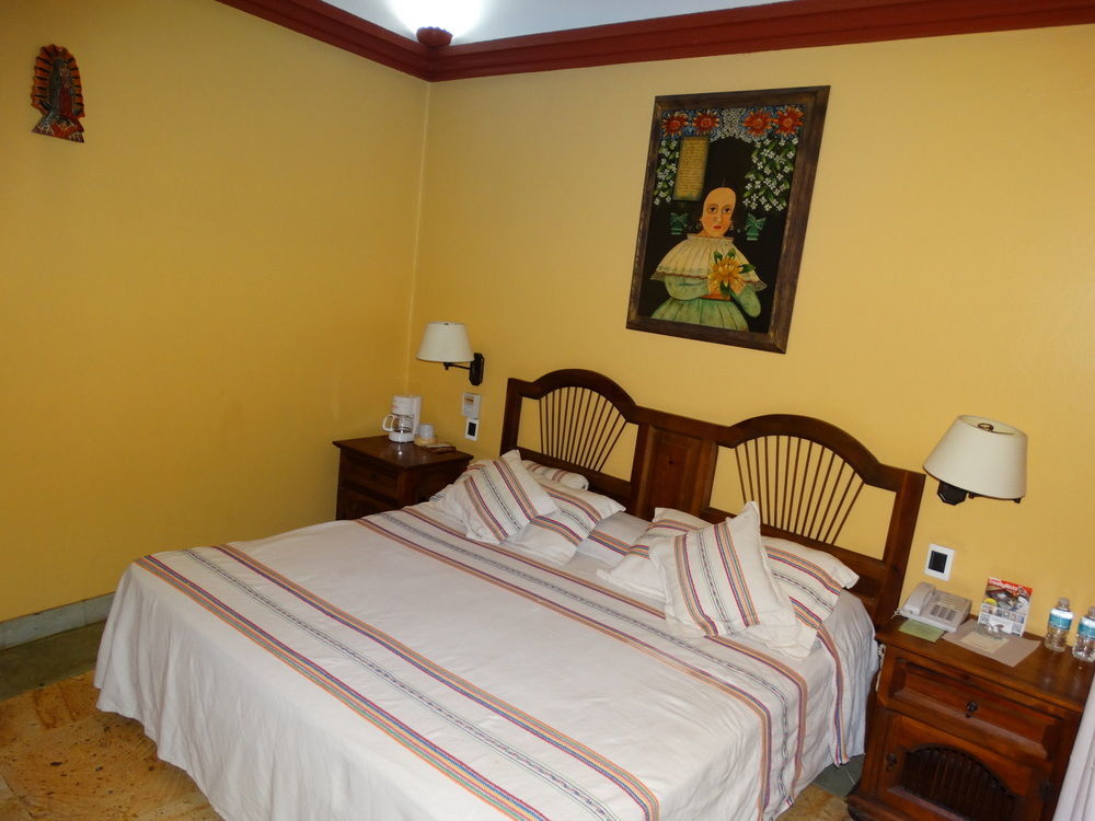 Hotel Aitana Oaxaca Екстер'єр фото