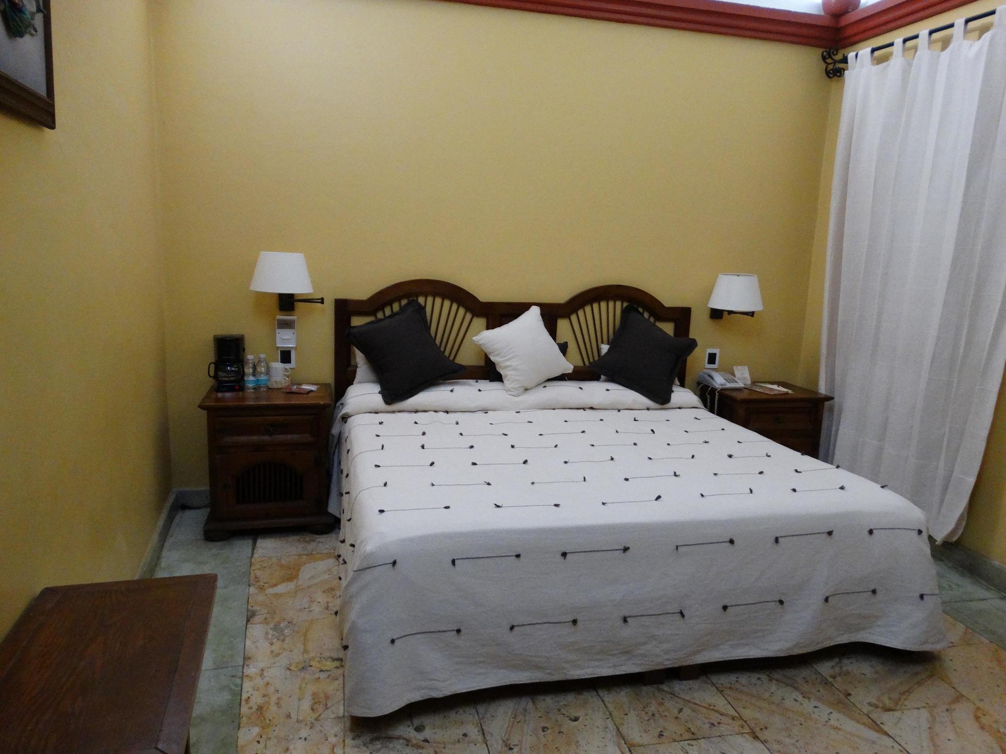 Hotel Aitana Oaxaca Екстер'єр фото